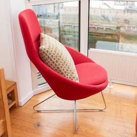 Sunny Maisonette With Views Over Canary Wharf, London Exterior foto