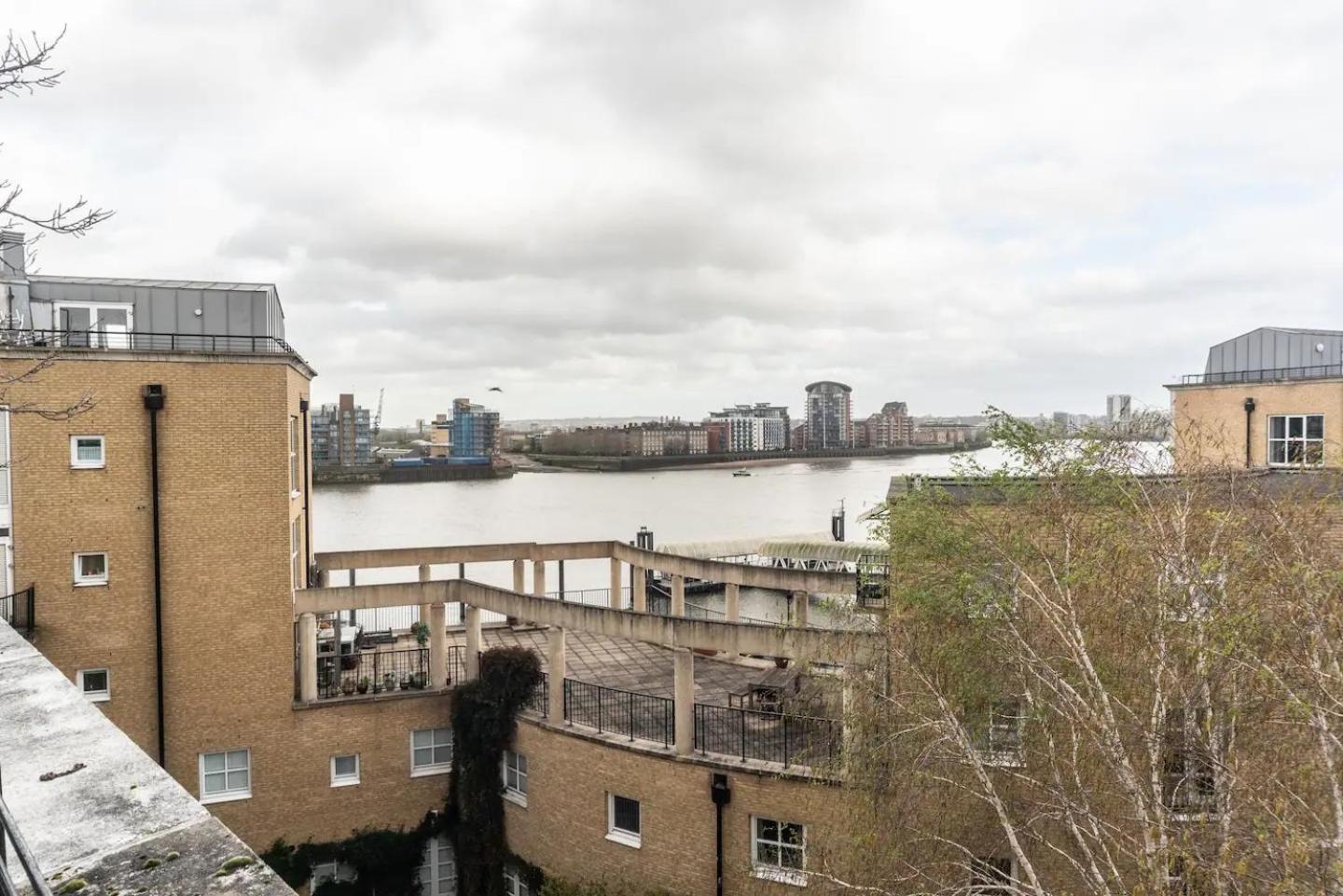Sunny Maisonette With Views Over Canary Wharf, London Exterior foto